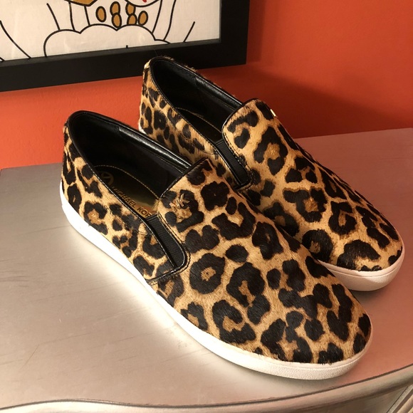 Michael Kors Shoes - Michael kors size 8 shoes. 🍭